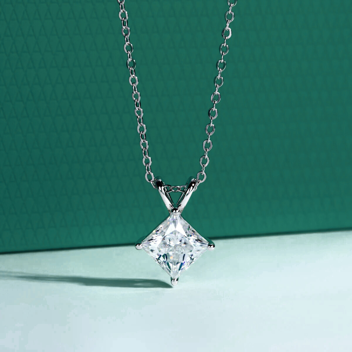 The Sabine – Princess Cut Moissanite Necklace