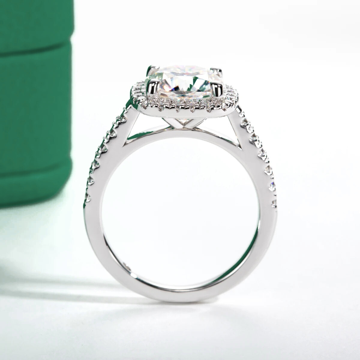 The Aveline - Cushion Cut Moissanite Halo Ring