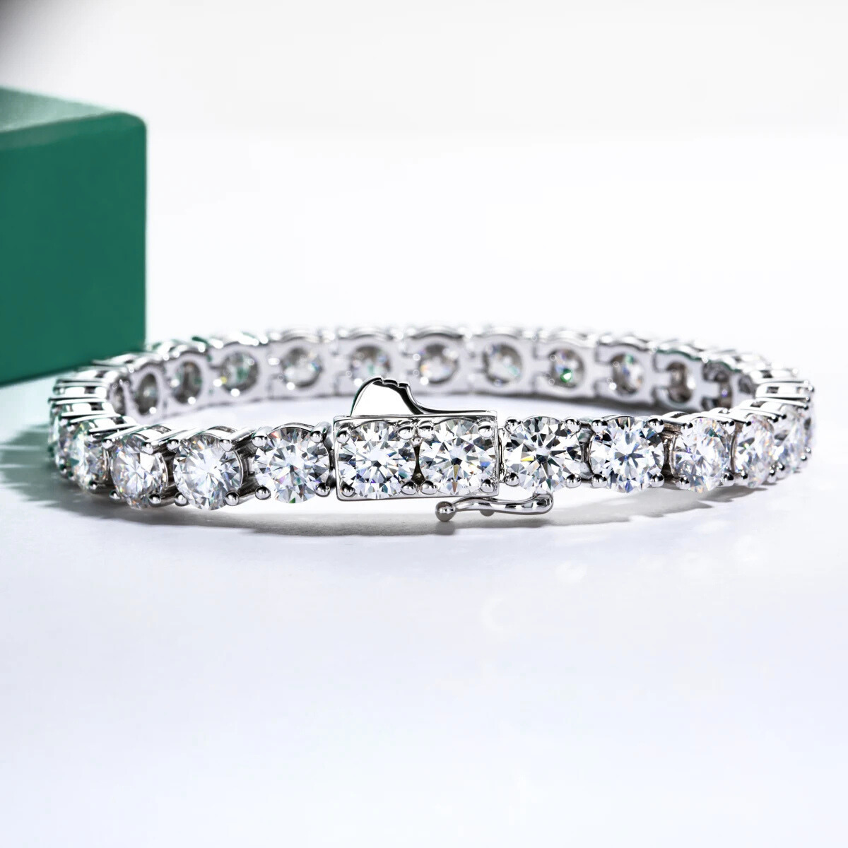 The Luna - Moissanite Tennis Bracelet