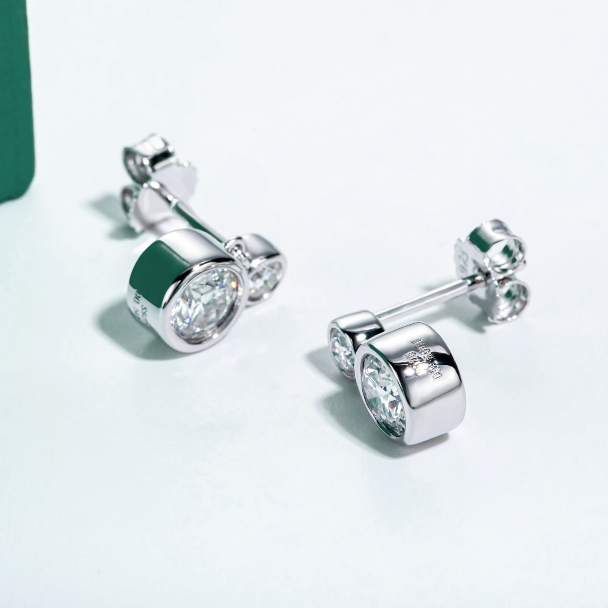 The Light - Round Brilliant Cut Moissanite Earrings