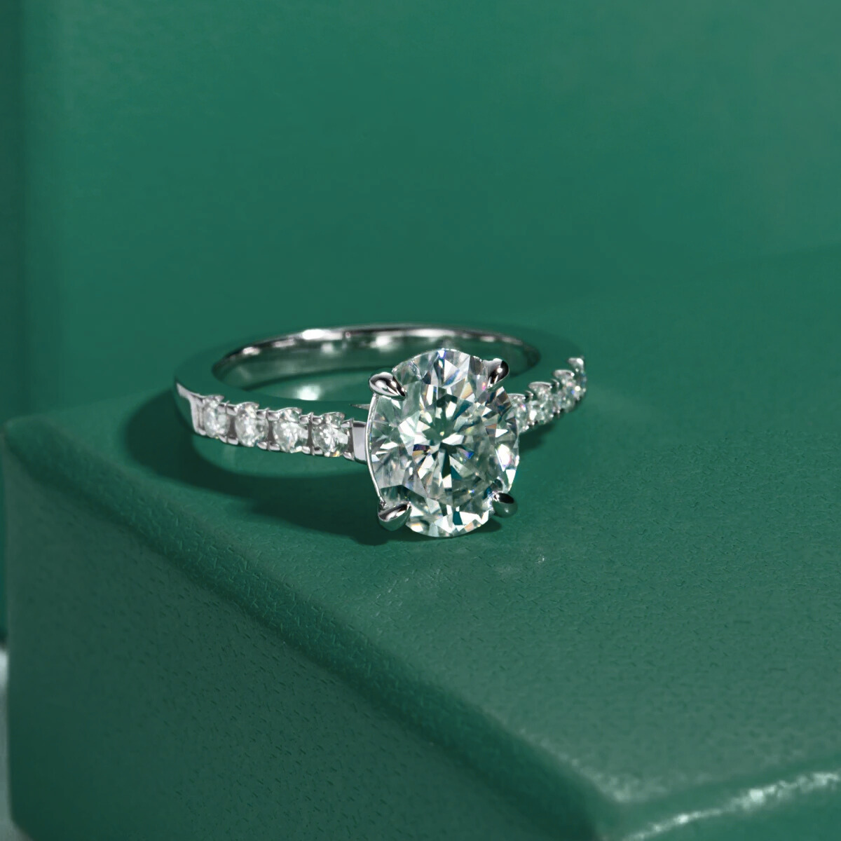 The Isabeau - Oval Cut Moissanite Solitaire Ring