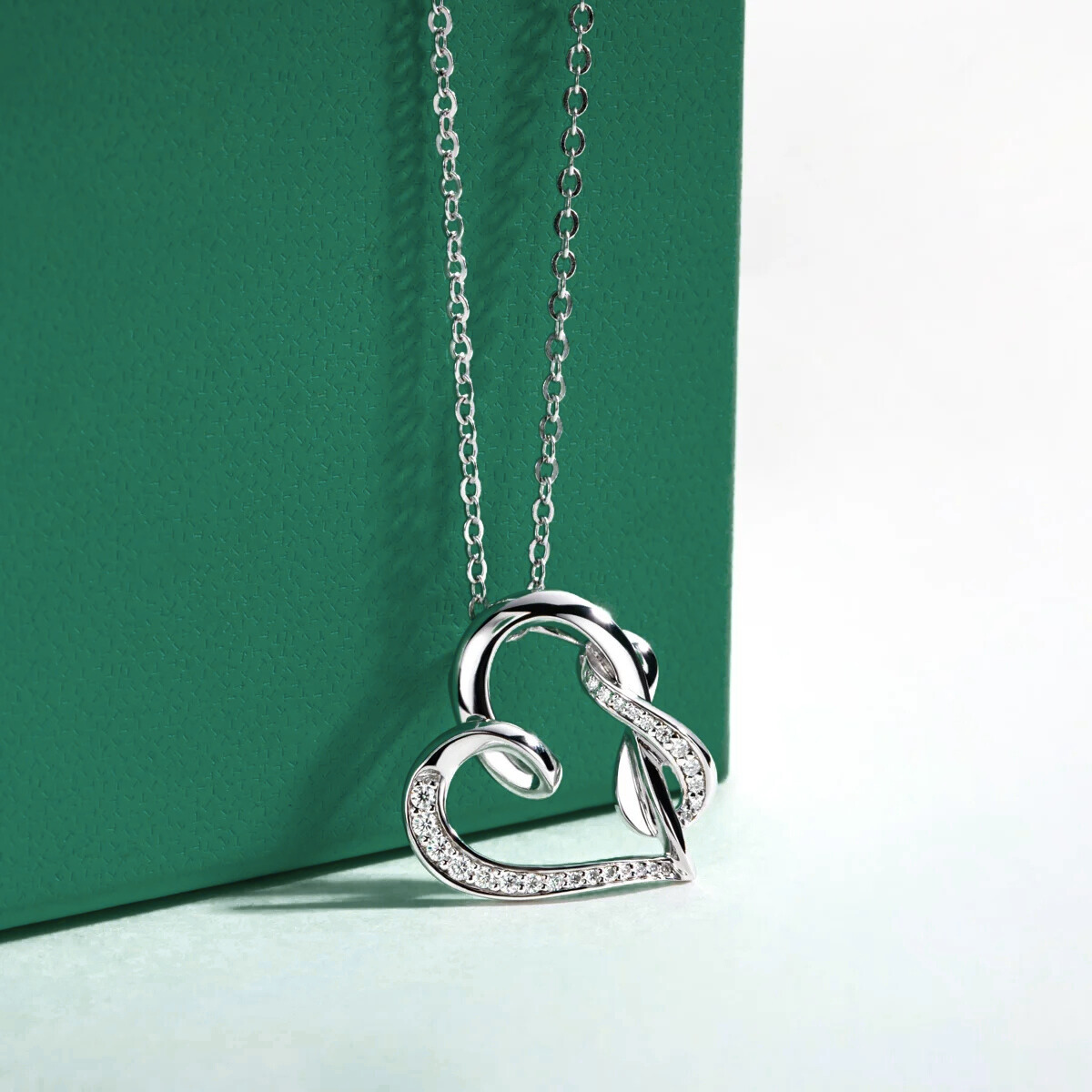 The Infinite Love - Moissanite Heart Necklace