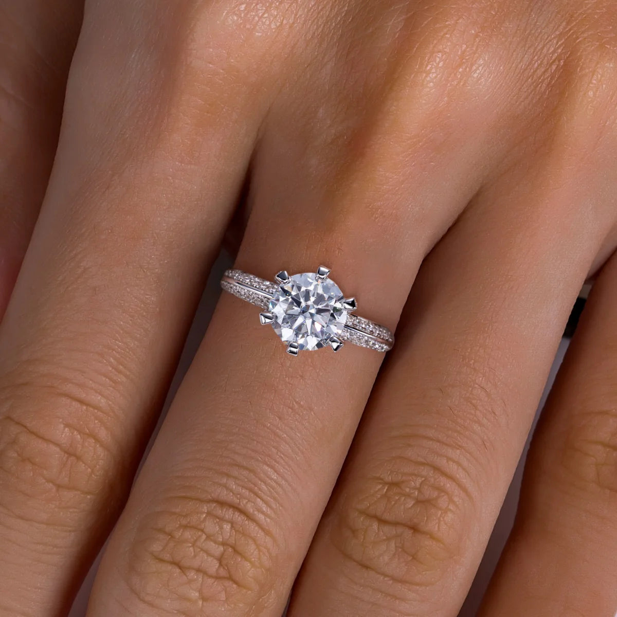 The Alessia - Round Brilliant Cut Moissanite Solitaire Ring
