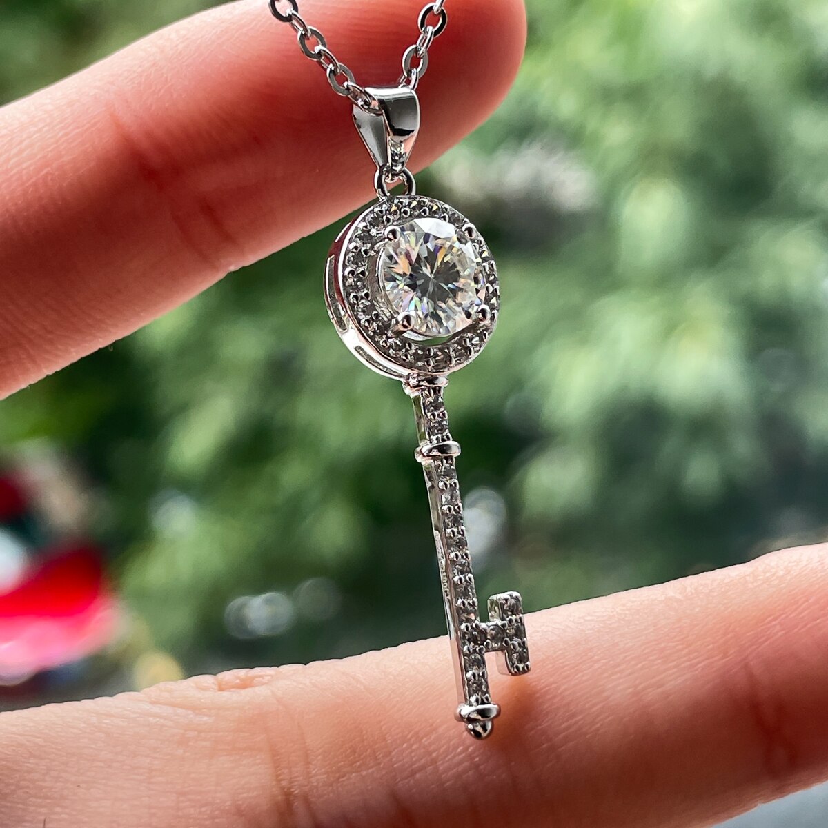 The Key - Round Brilliant Cut Moissanite Necklace