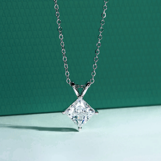 The Sabine – Princess Cut Moissanite Necklace