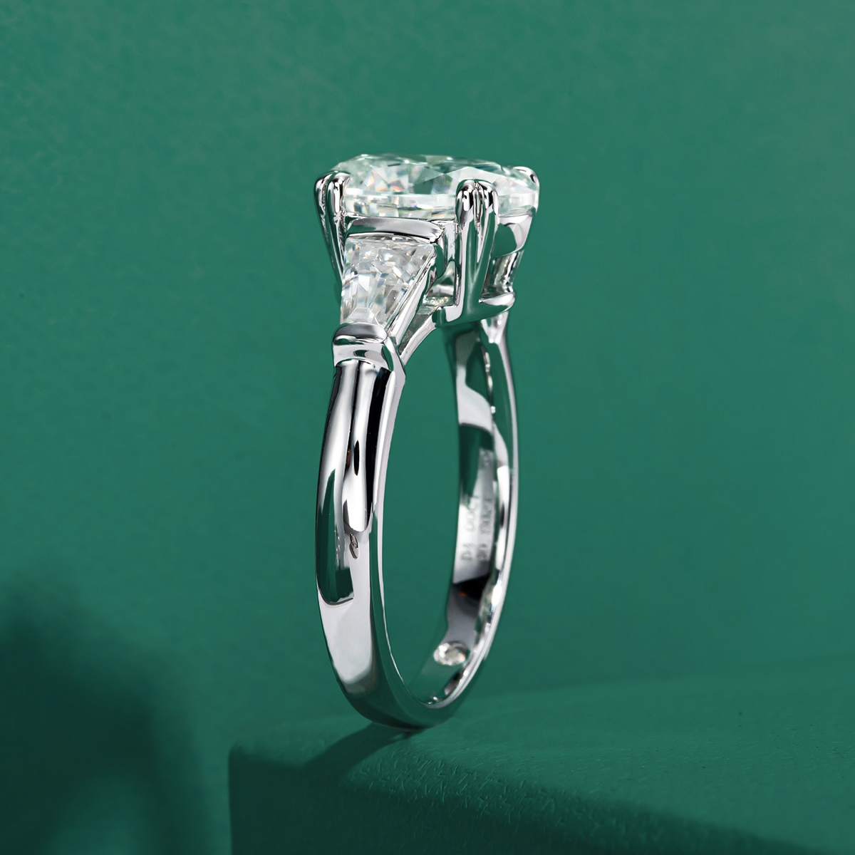 The Sophie - Oval & Emerald Three-Stone Moissanite Ring