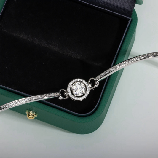 The Carrie - Round Brilliant Cut Moissanite Bracelet