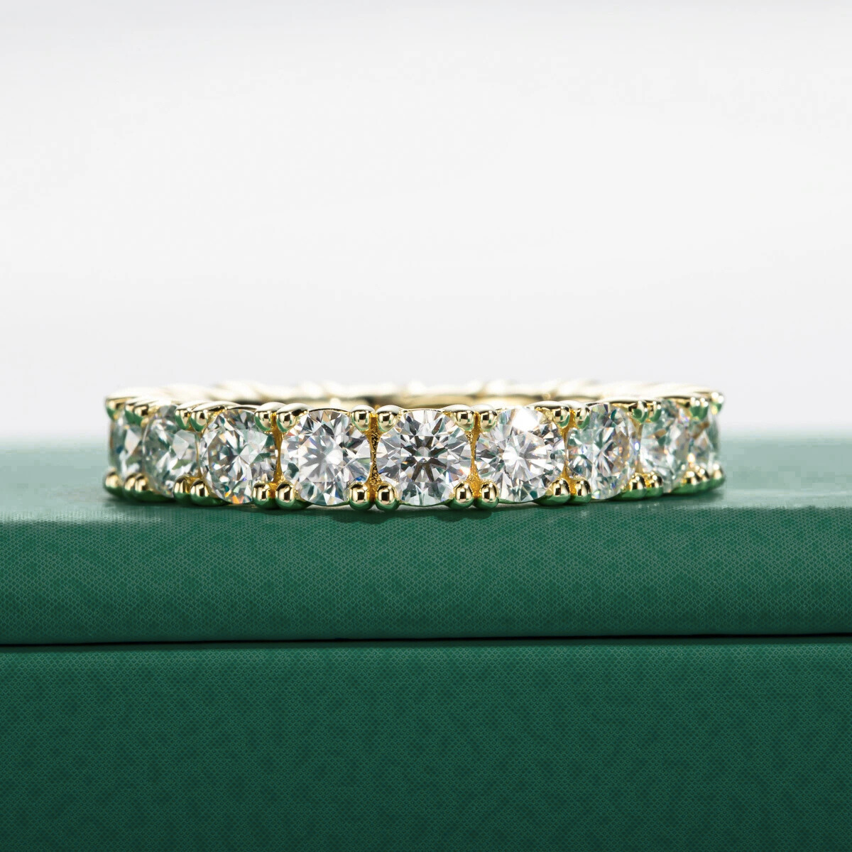 The Oriane - Moissanite Wedding Band