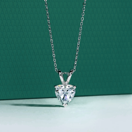 The Roselyn – Heart Cut Moissanite Necklace