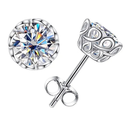 The Majesty - Round Brilliant Cut Moissanite Earrings