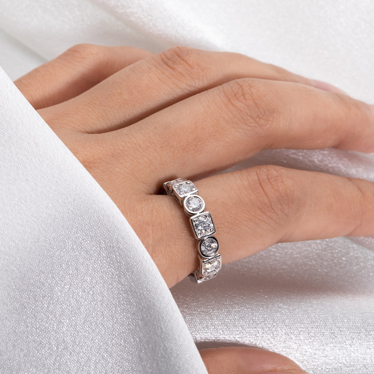 The Seraphina - Moissanite Wedding Band