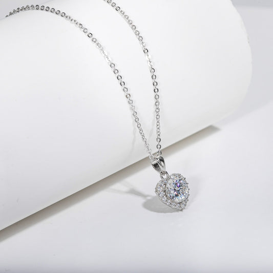 The Heart - Round Brilliant Cut Moissanite Necklace