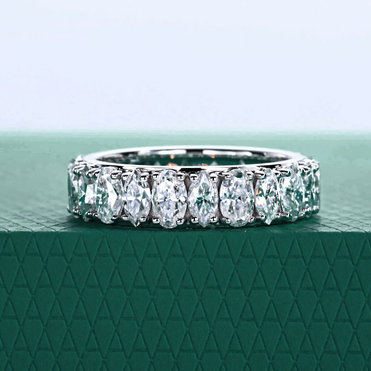 The Fiorenza - Marquise & Oval Moissanite Eternity Band