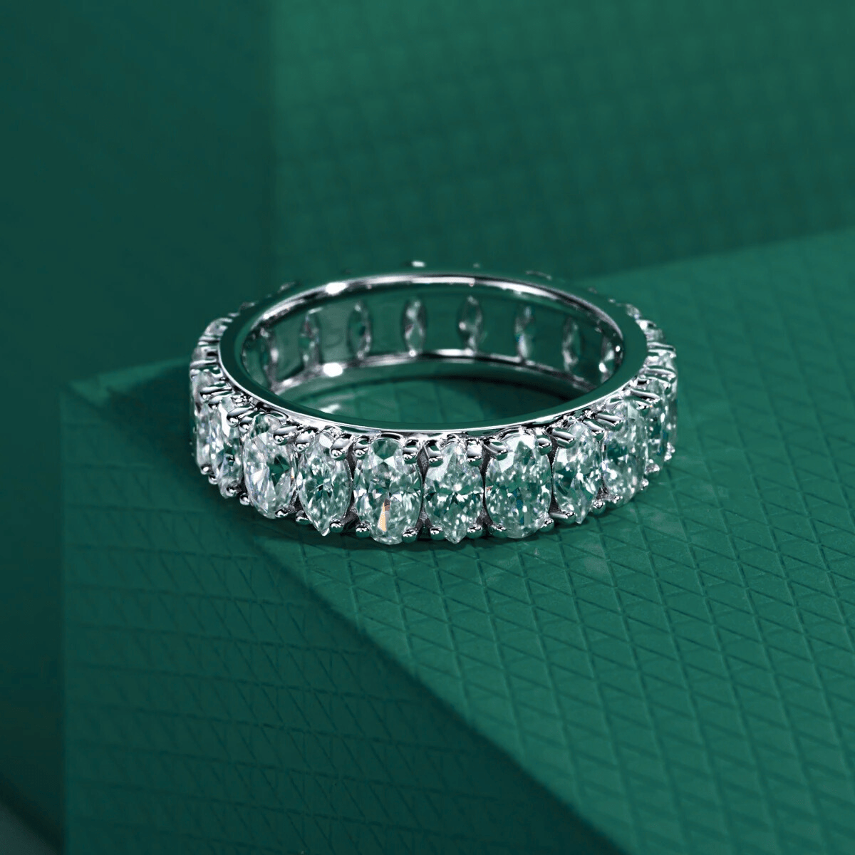 The Fiorenza - Marquise & Oval Moissanite Eternity Band