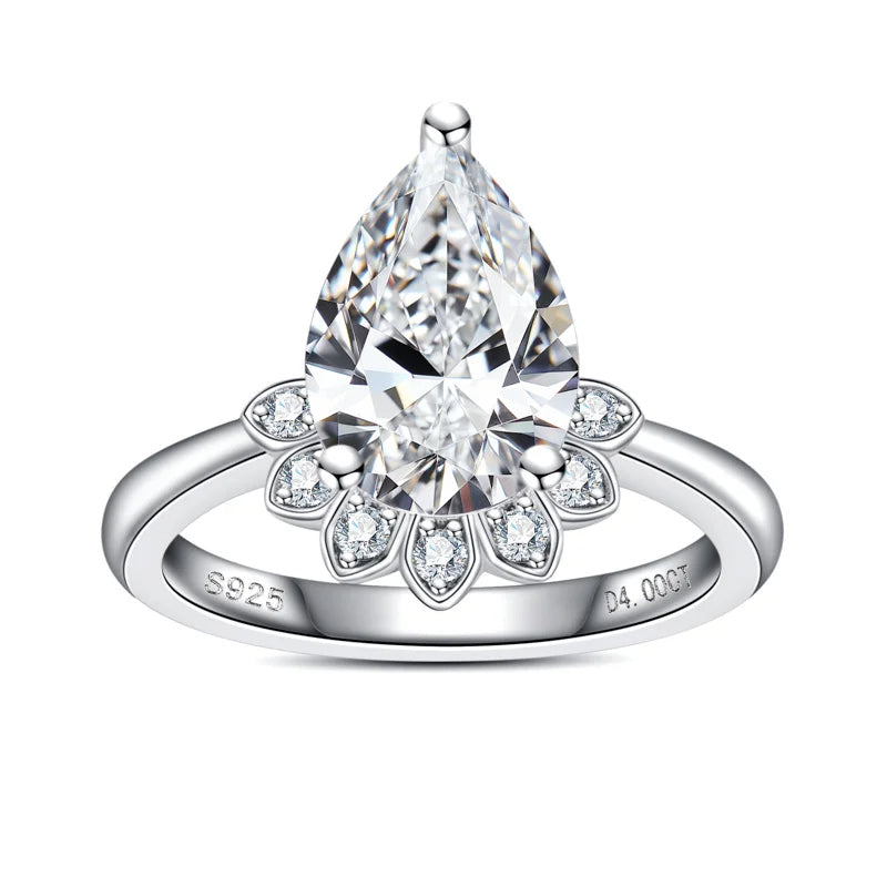 The Violetta - Pear Cut Moissanite Ring